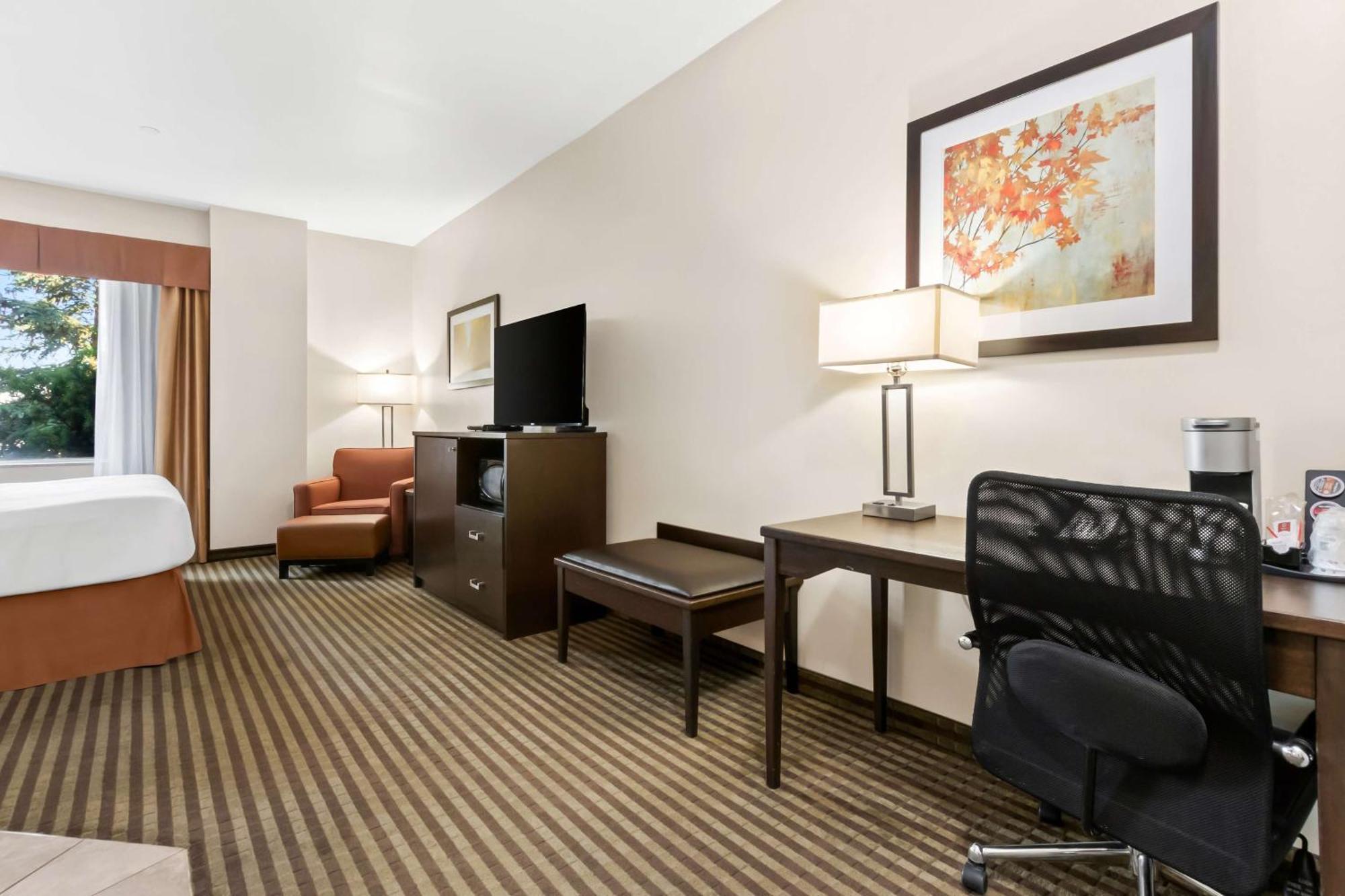 Best Western Plus Fergus Hotel Zewnętrze zdjęcie